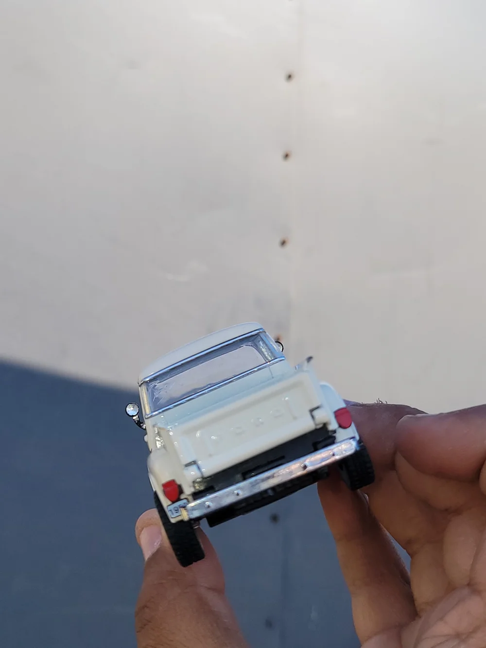 Kinsmart- White 1956 Ford F-100 Pickup 1:38 #kinsmart #toys #cars #fordf100